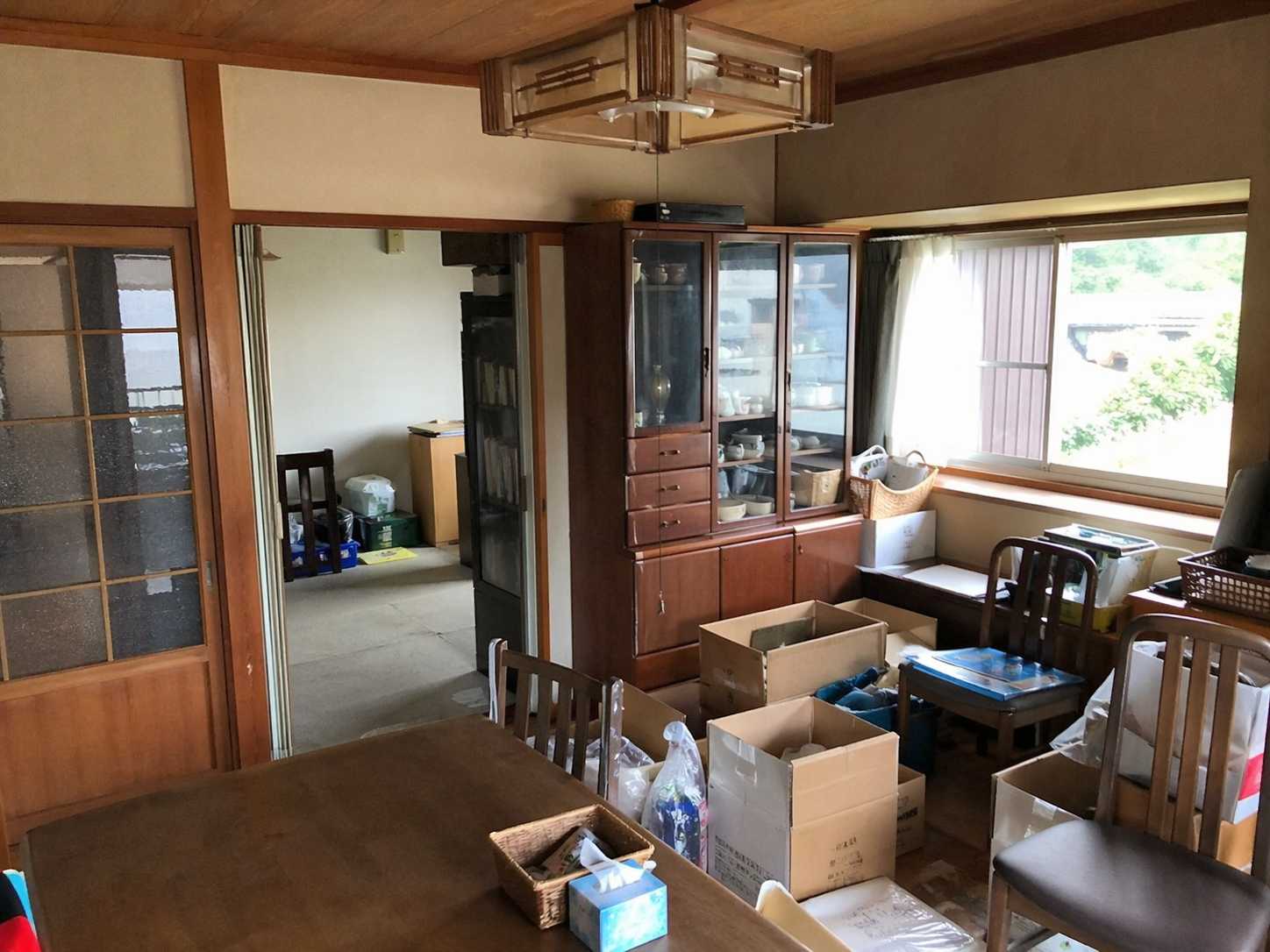 残置物が残る室内のイメージ