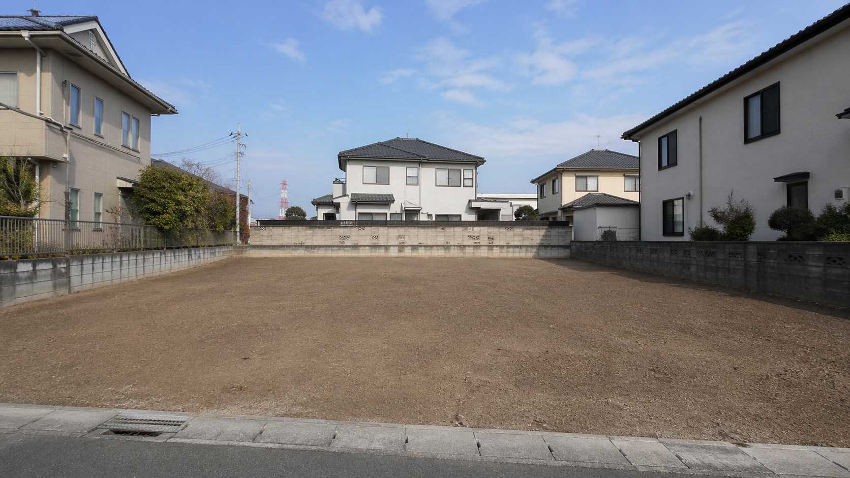 遠方から相談する空き家や実家のイメージ