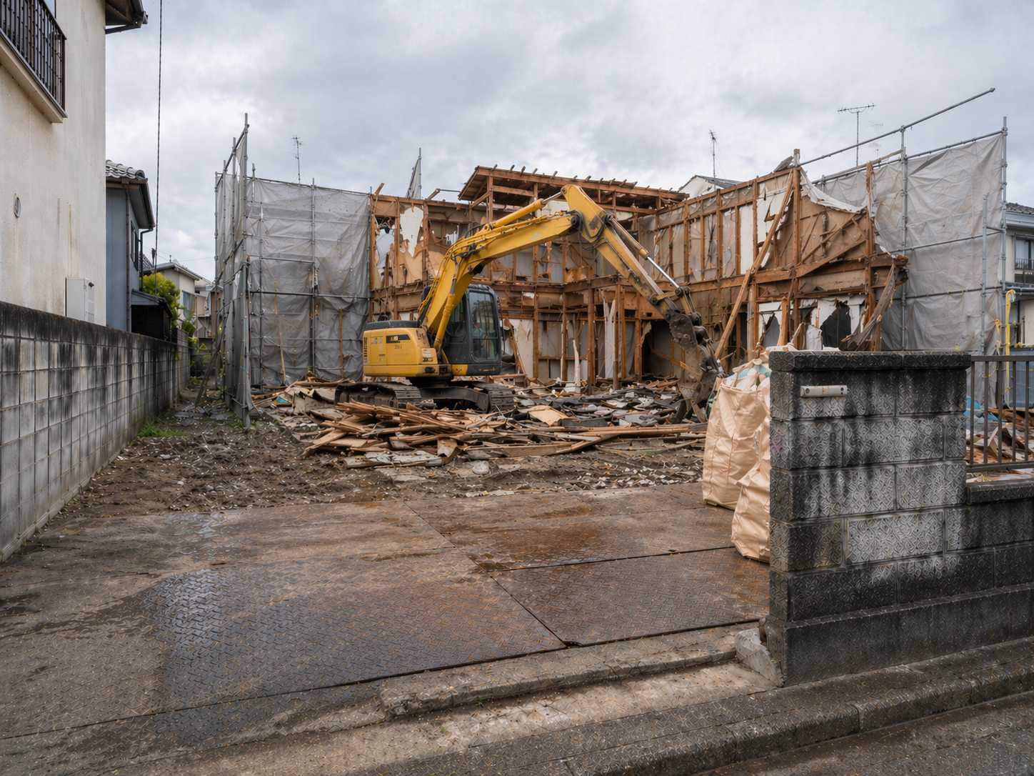 工事進行中の現場