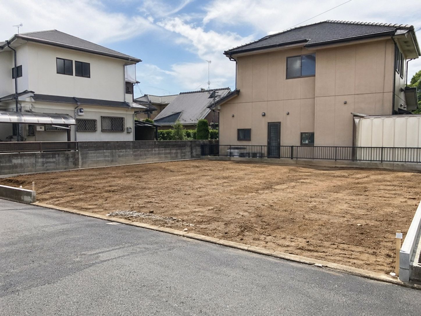 安曇野市の解体工事後に整地された土地のイメージ