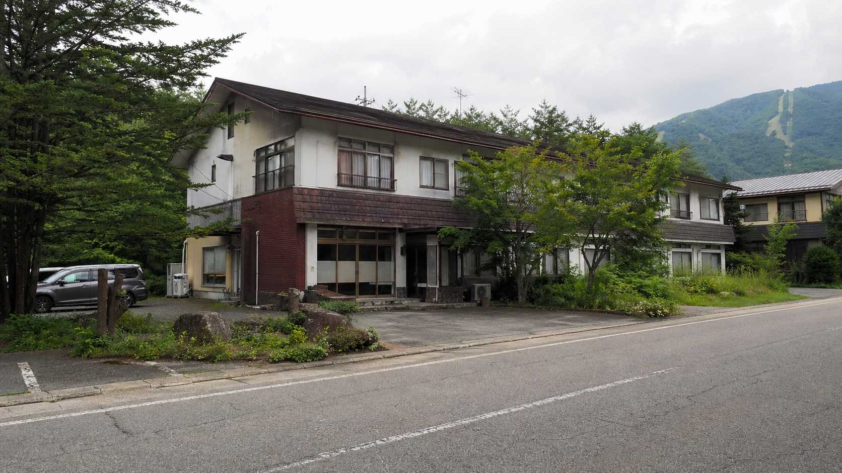 白馬村のホテルやペンションの解体相談イメージ